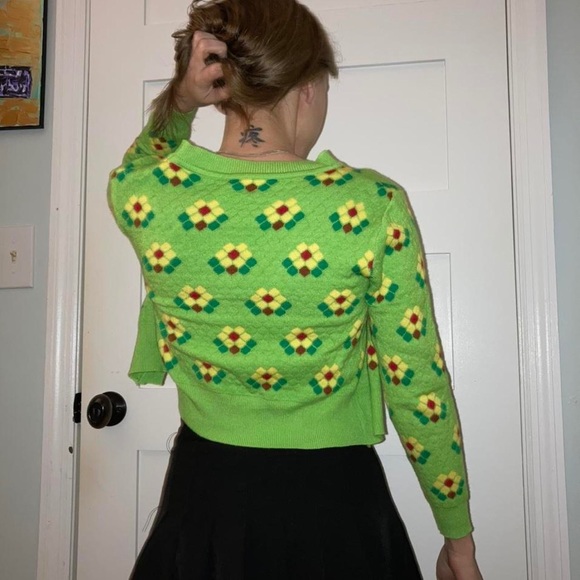Green Floral Cropped Cardigan - Picture 3 of 4